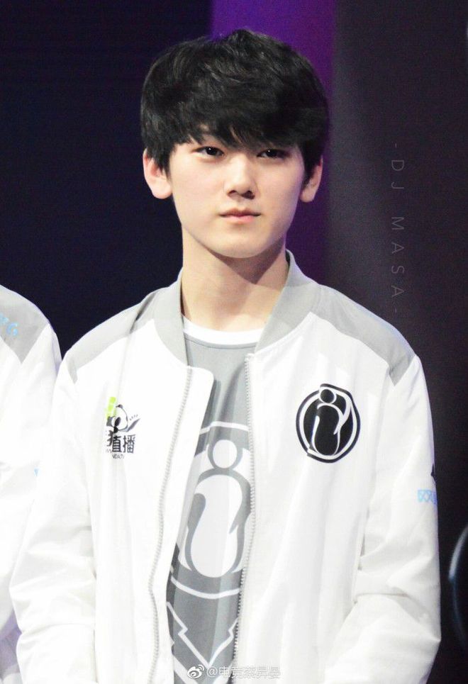 电竞比分s1mple：再给我一个月，情况会截然不同